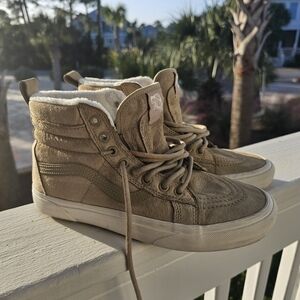 Sk8 hi top vans lined hightop shoes